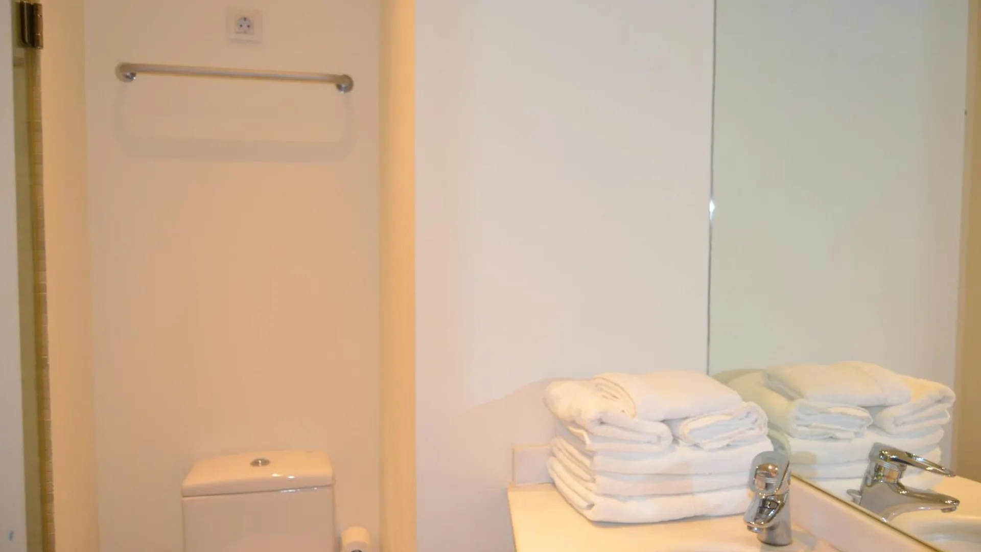 Malaga-Vacation III Apartment Spain
